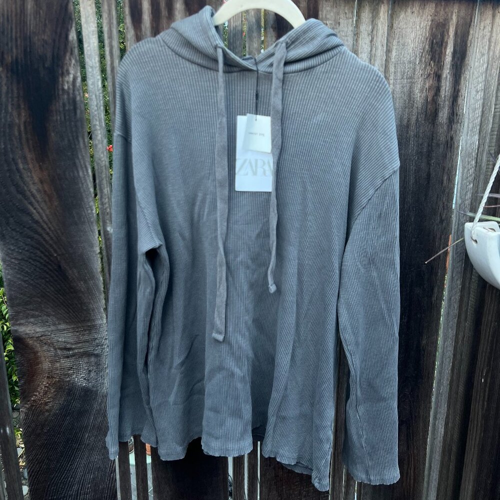 NWT Size M - Zara Garment Dyed Ribbed Pull Over Hoodie